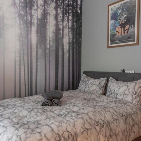 Quirky, Vintage 2 Bed Flat Lejlighed London Eksteriør billede